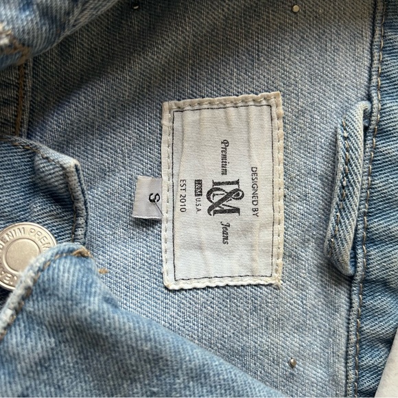 Pearl Denim Jacket - Picture 6 of 6